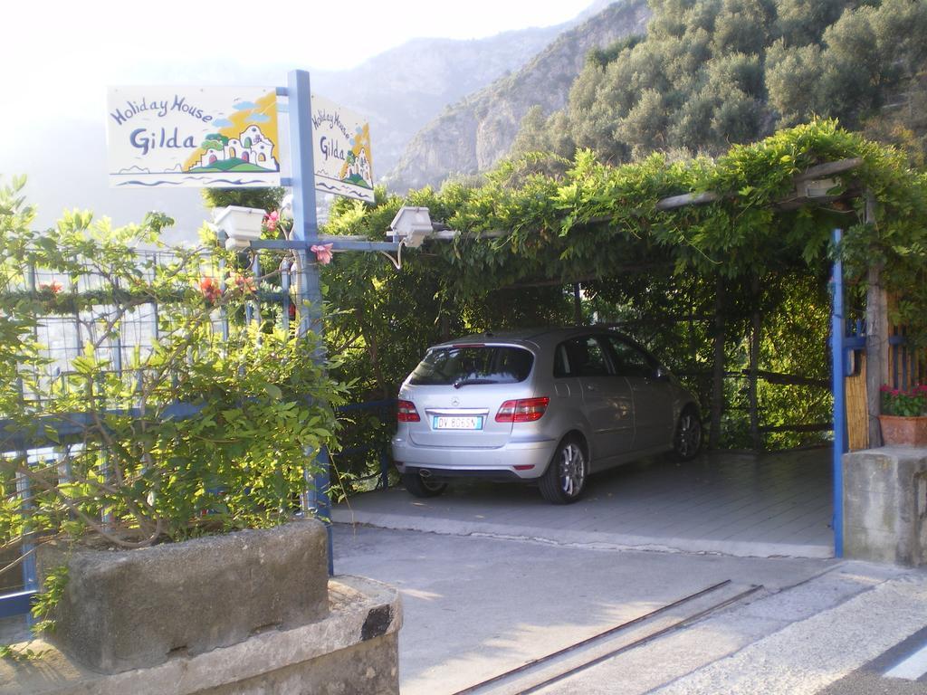 Holiday House Gilda Positano