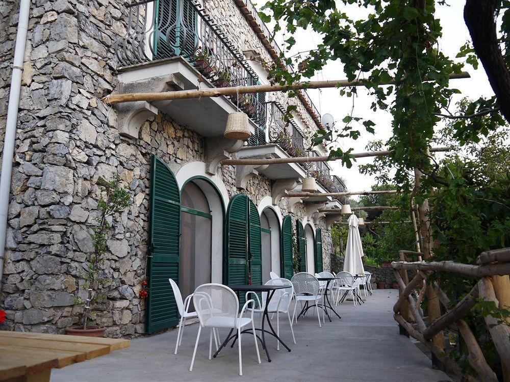 Colle Dell'ara Bed & Breakfast 2*