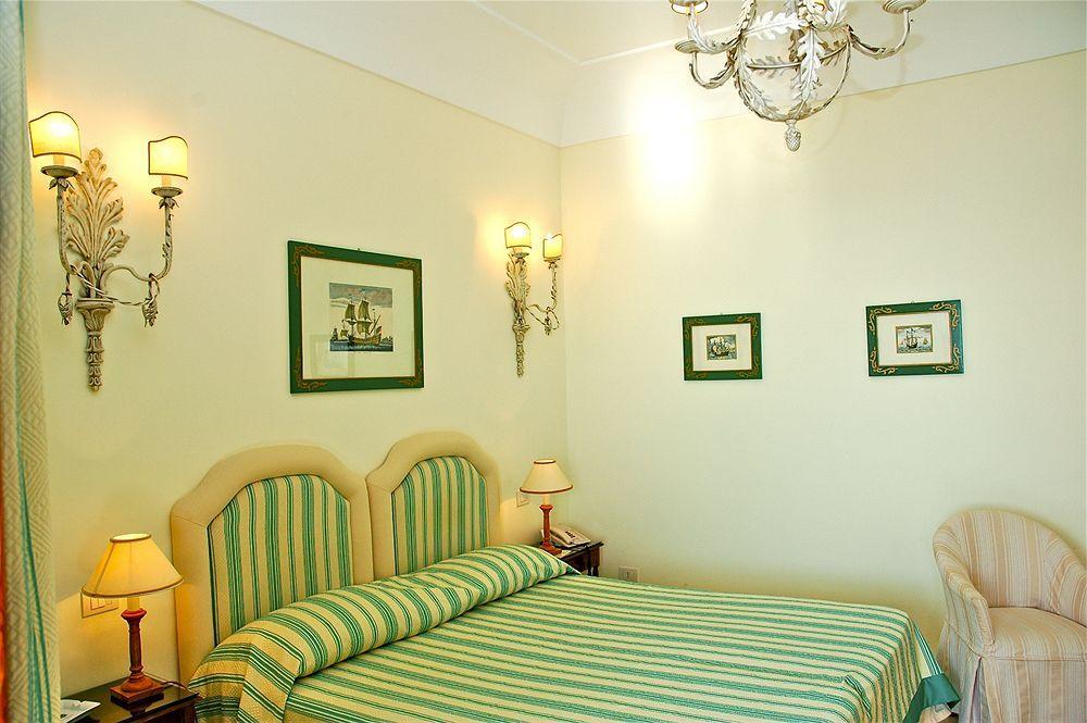 Buca Di Bacco 4* Positano