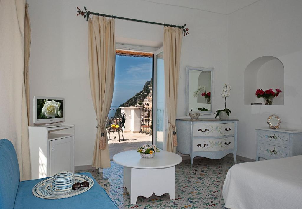 Rosa Bed & Breakfast 3*