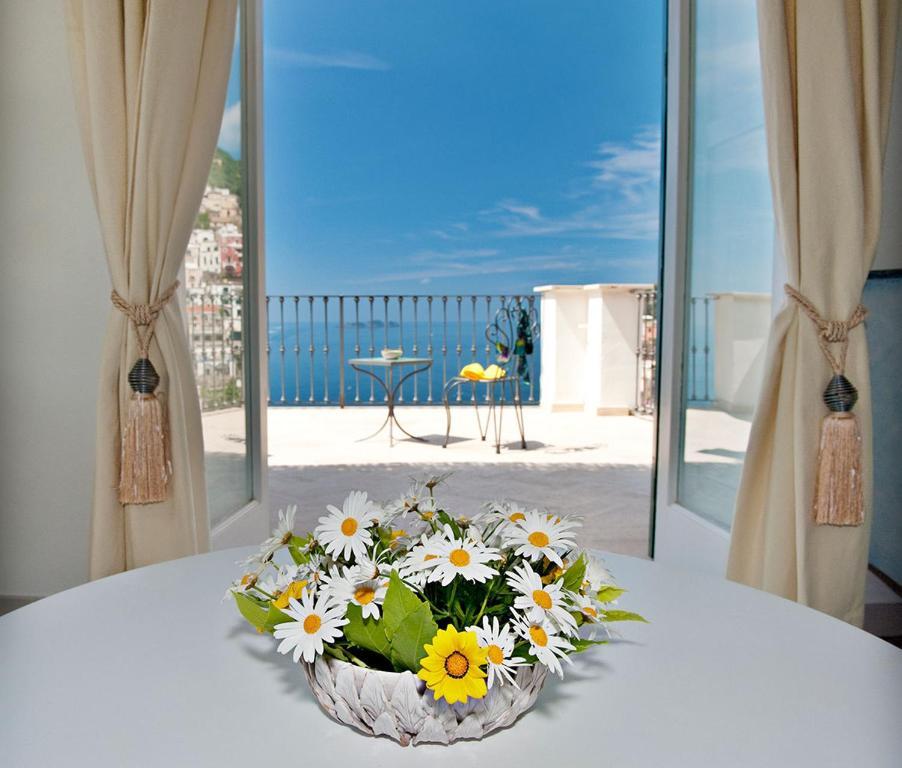 Rosa 3* Positano