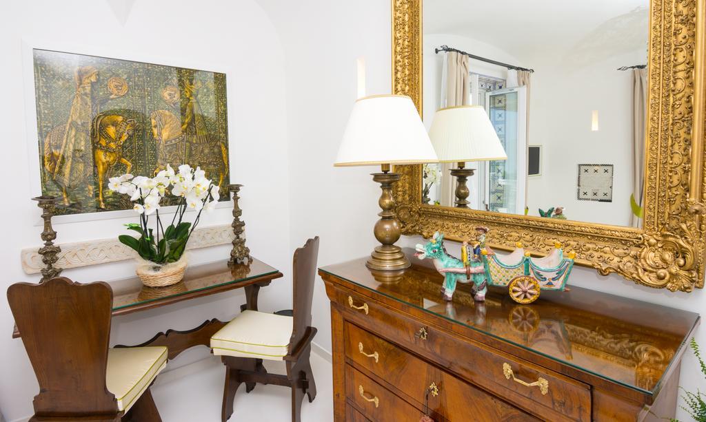 Guest house Pietra Santa 2*