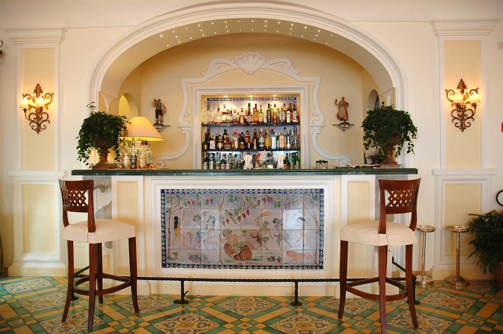 Buca Di Bacco Hotel