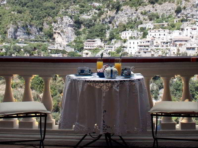 Bb 2* Positano