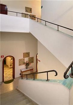 La Caravella Di - Relais&beach Aparthotel