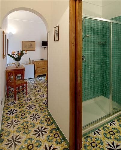 Aparthotel La Caravella Di - Relais&beach 3*