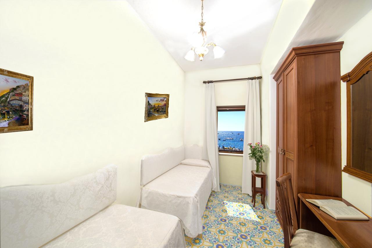 Apartment Costanzo Front *