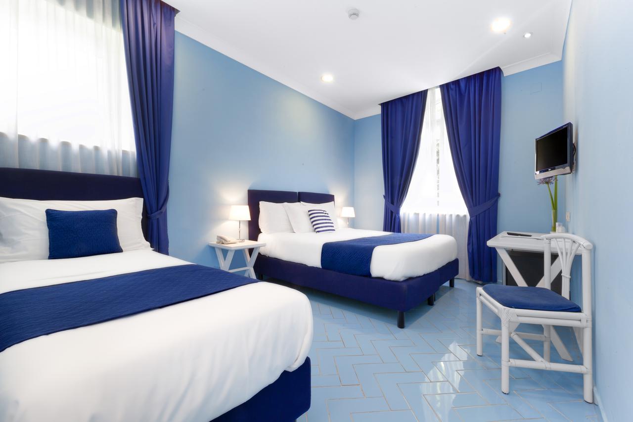 Bougainville Hotel