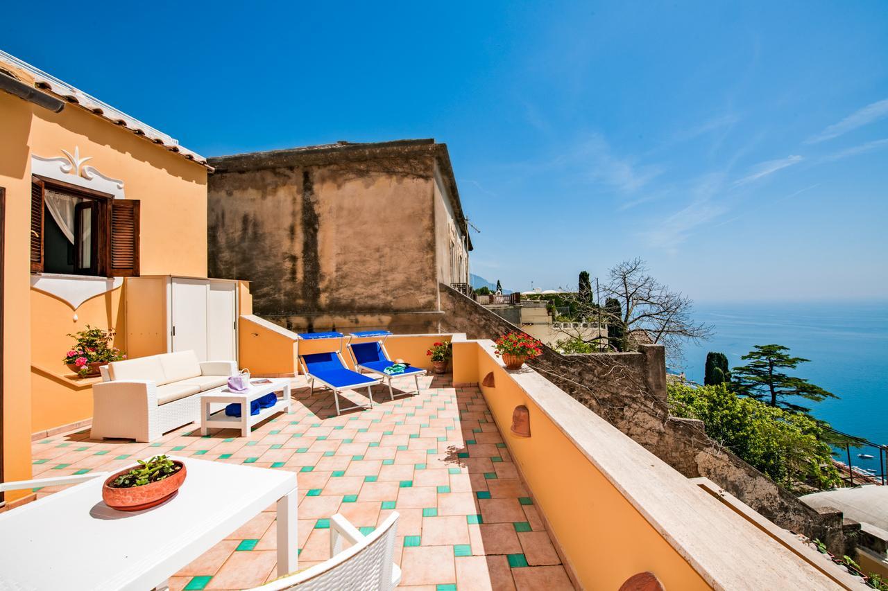 Casa Chiesa Nuova Apartment