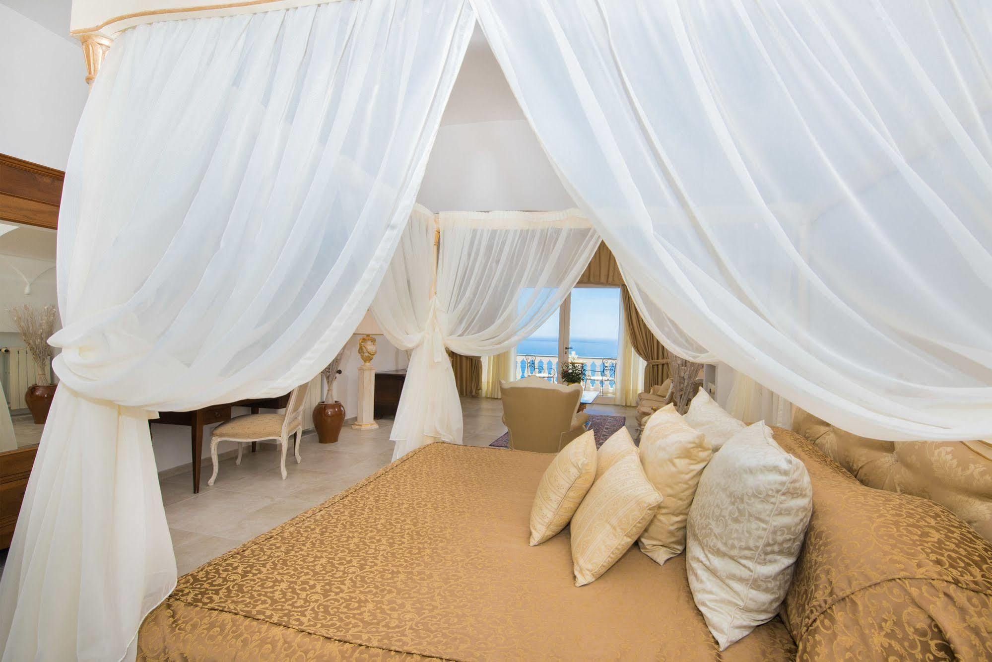 Gabrisa Positano