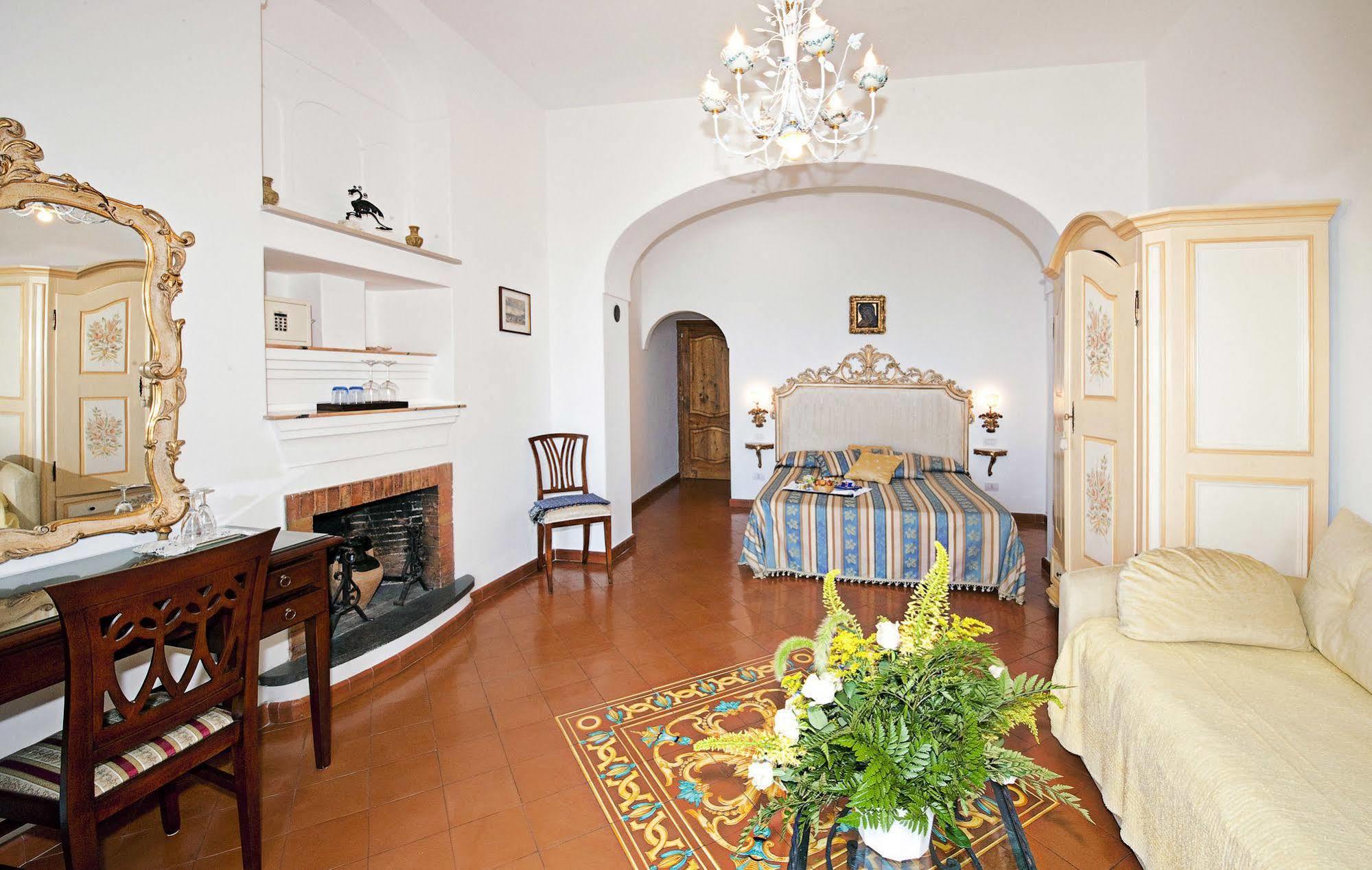 Aparthotel La Rosa Dei Venti Positano
