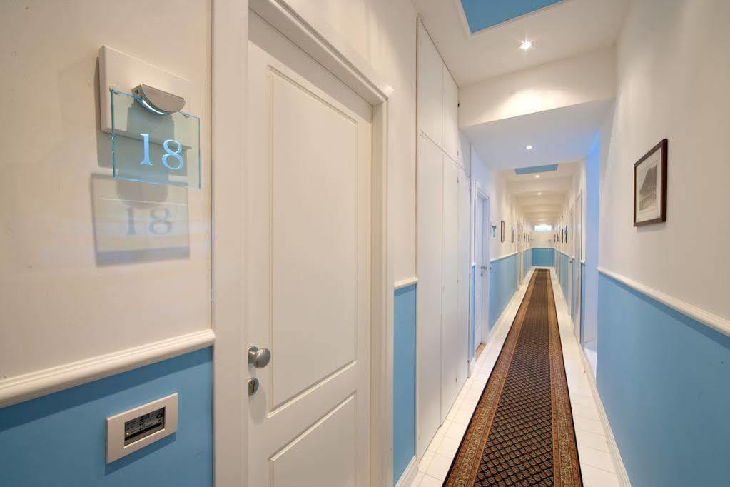 Hotel Bougainville