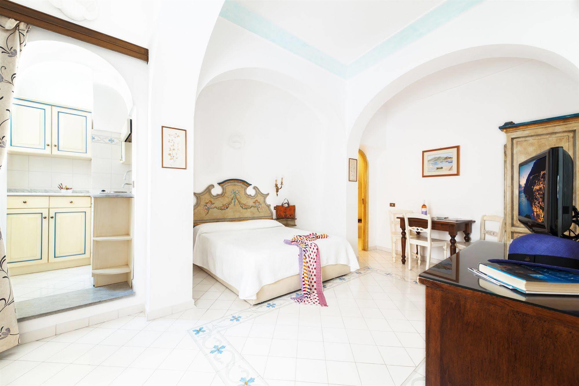 Flavio Gioia 3* Positano