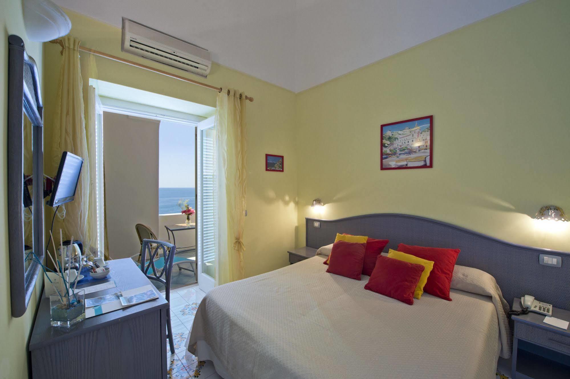 Palazzo Talamo Hotel