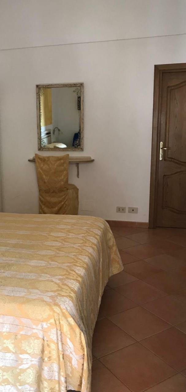 La Mammola Bed & Breakfast