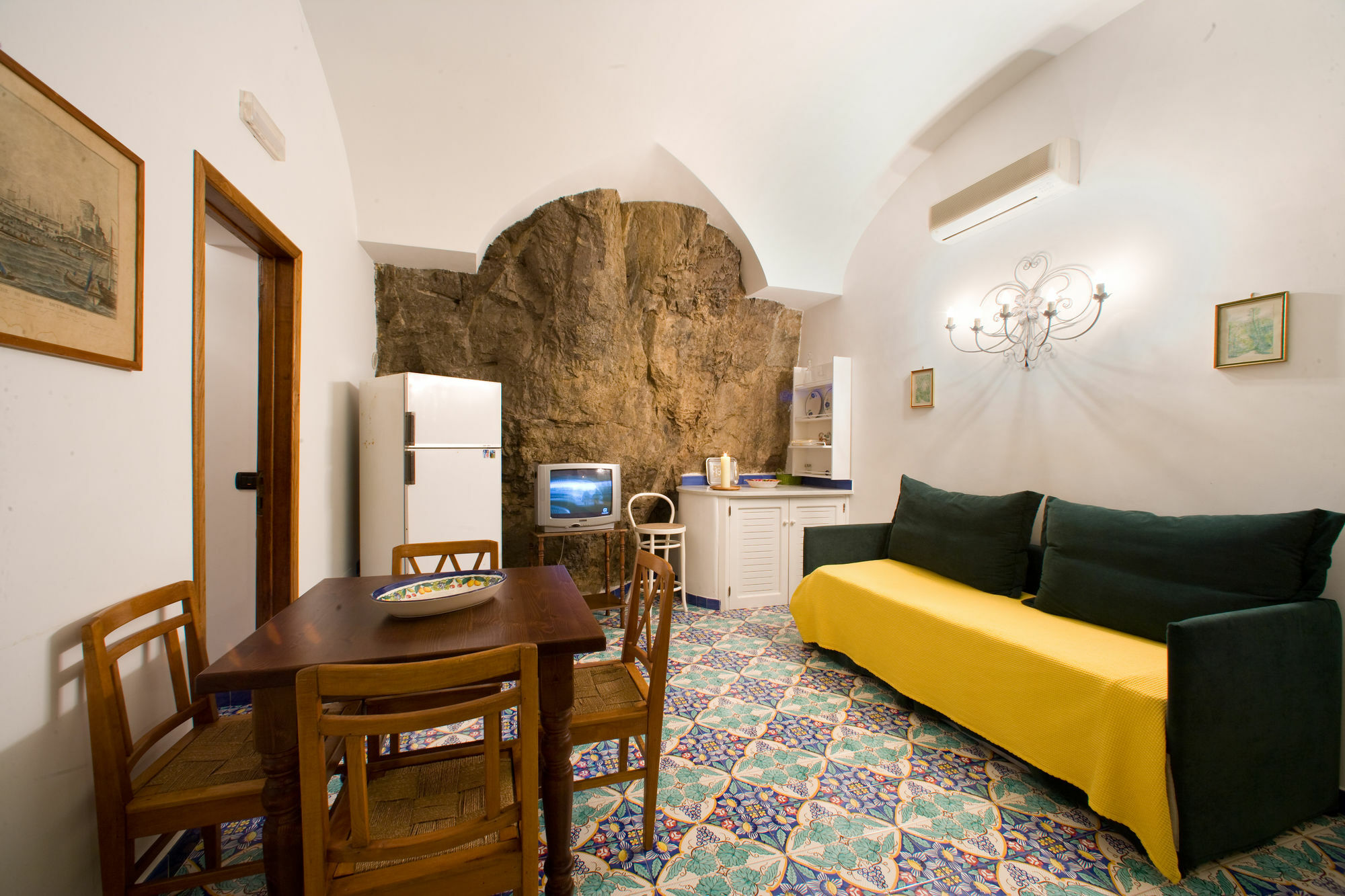 La Caravella Di - Relais&beach Aparthotel