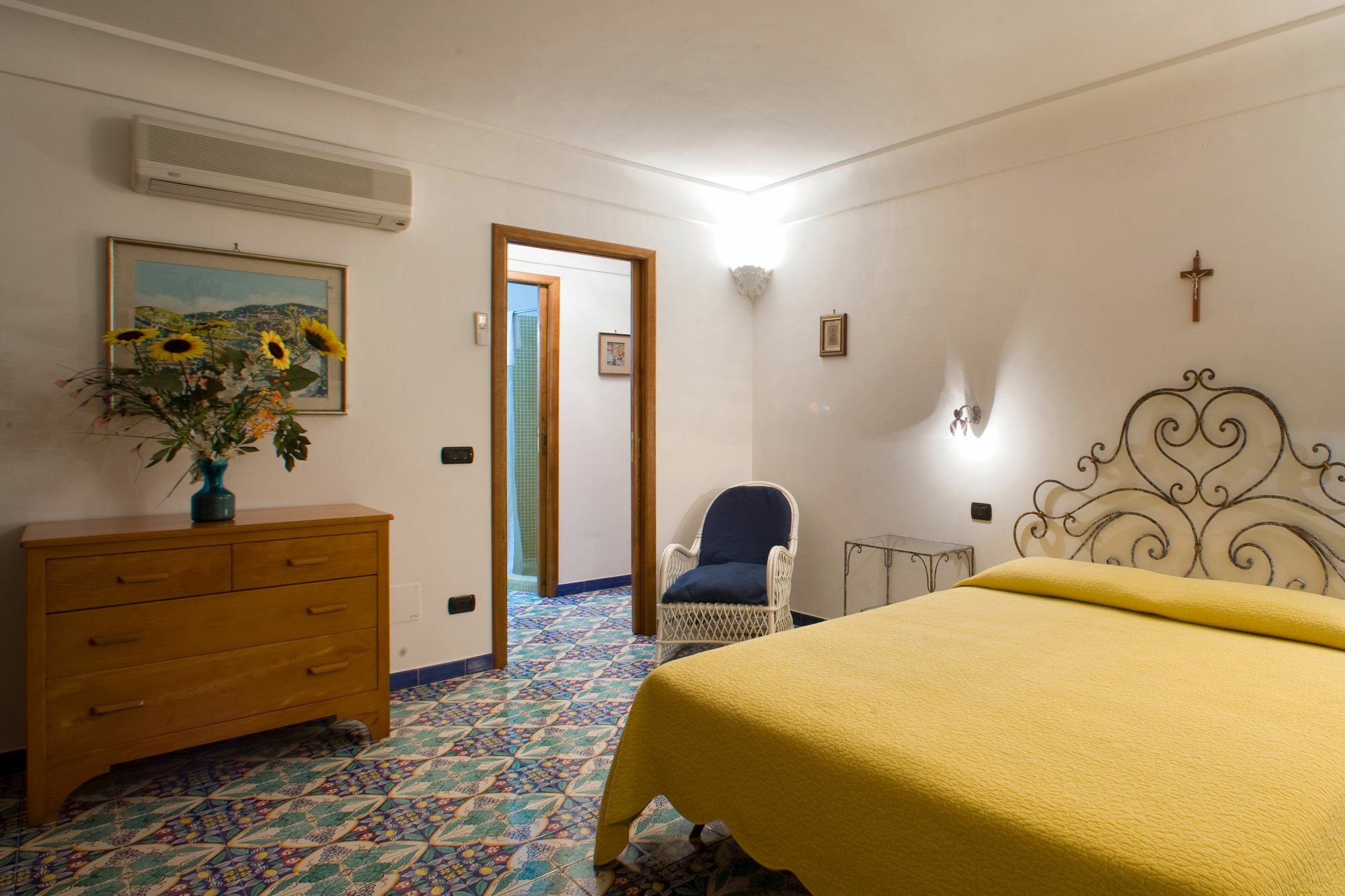 La Caravella Di - Relais&beach Aparthotel Positano