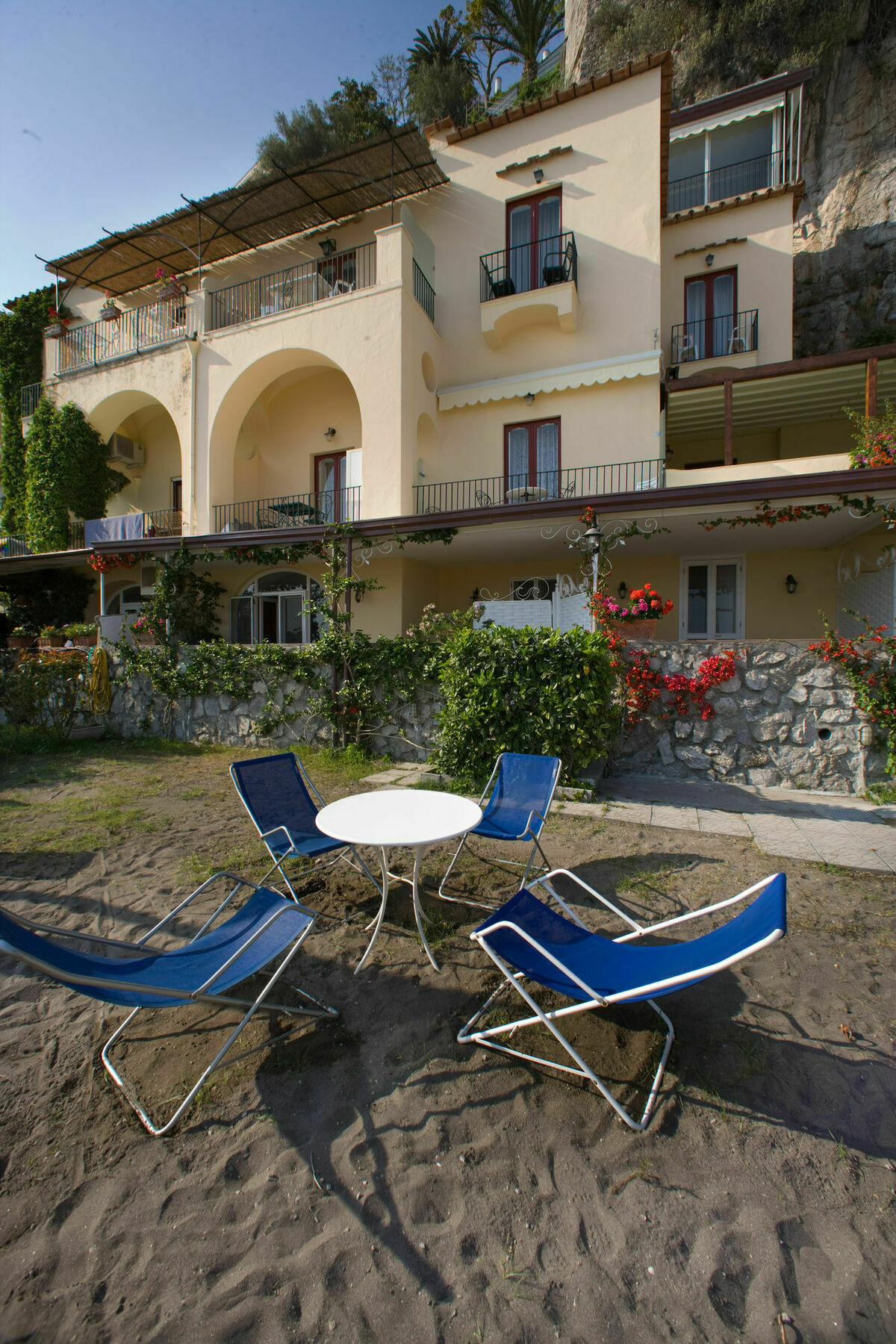 La Caravella Di - Relais&beach Aparthotel Positano