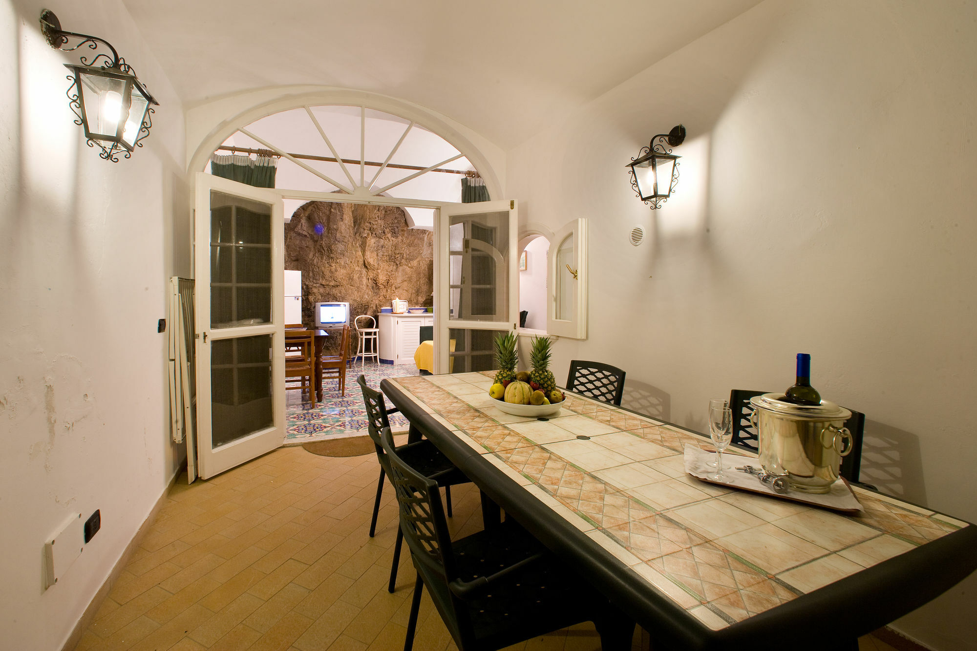 Aparthotel La Caravella Di - Relais&beach Positano