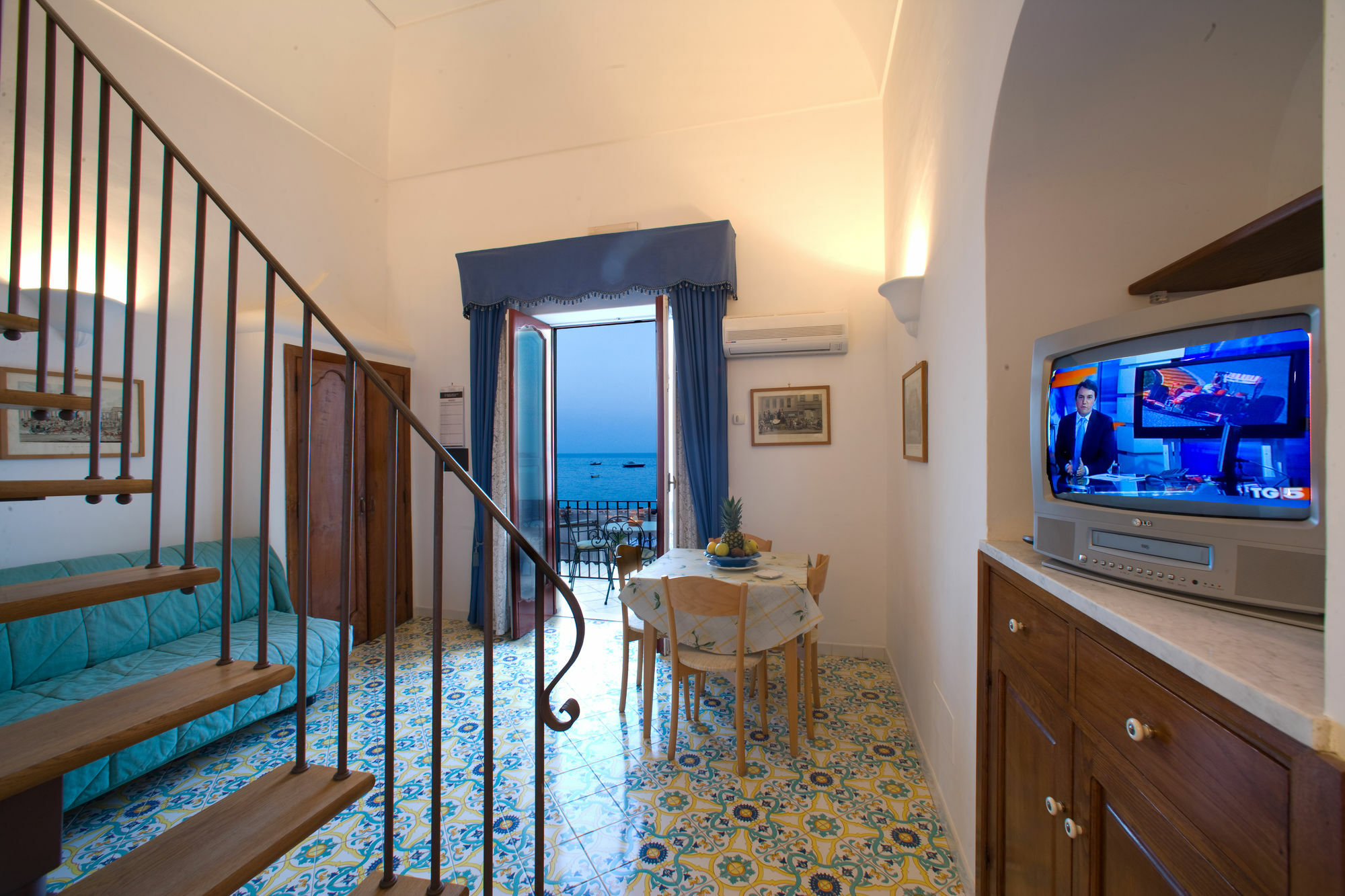 La Caravella Di - Relais&beach Aparthotel