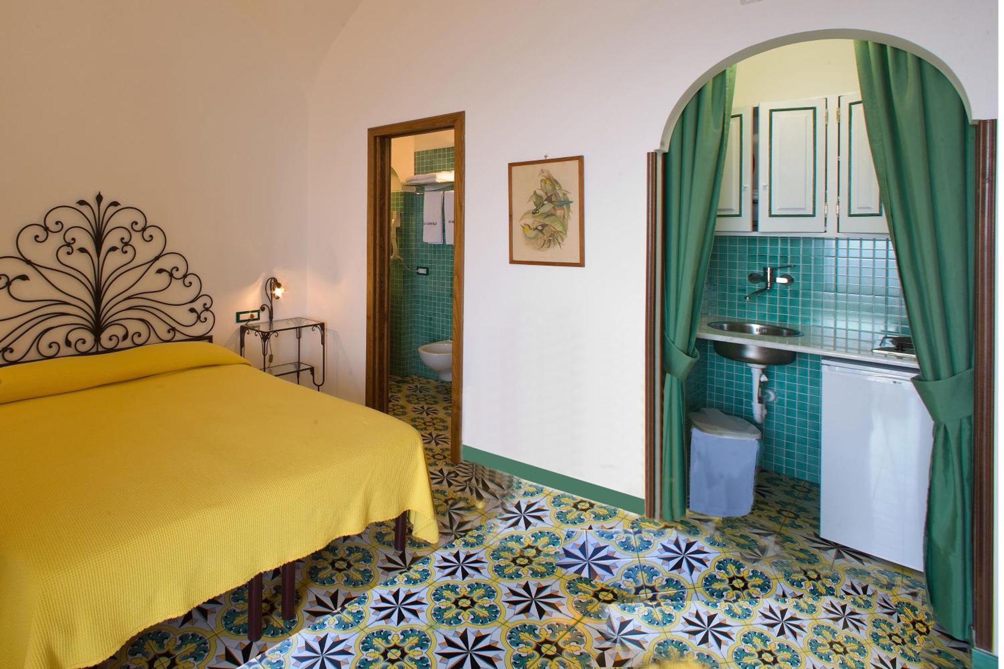 La Caravella Di - Relais&beach Aparthotel