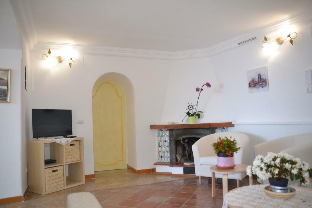 Alexa & Ella House * Positano