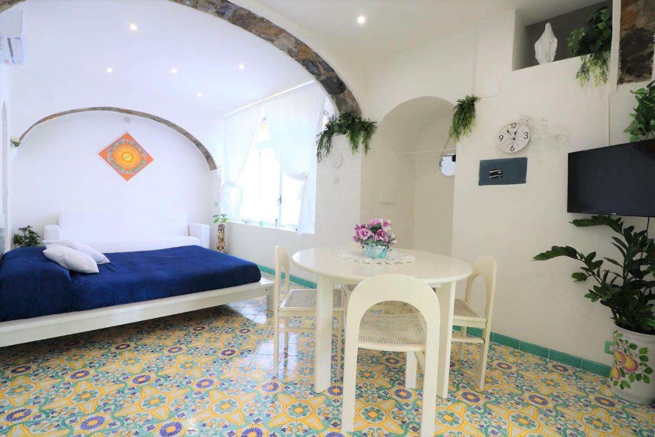 Sorrento Realty Holidays - Erika Apt *