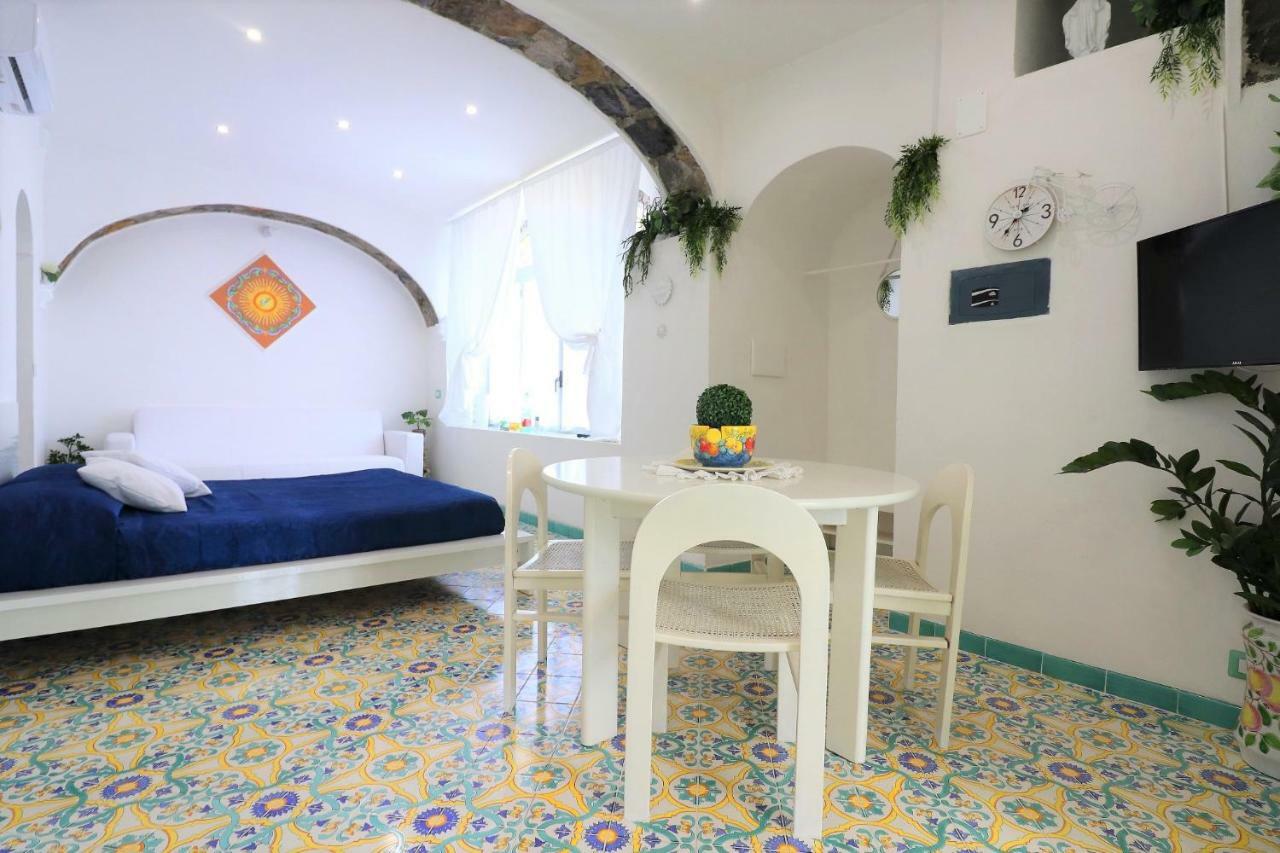 Sorrento Realty Holidays - Erika Apt