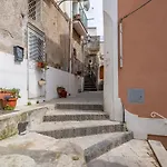 Santoro Suite - De Vivo Realty Sorrento