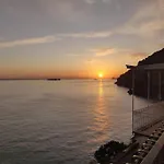Pleasant Apartment With Charming Sea View