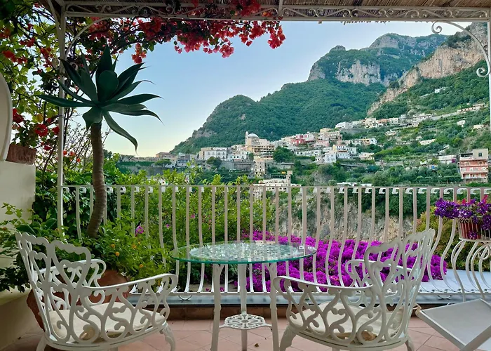 Villa Mary Suites