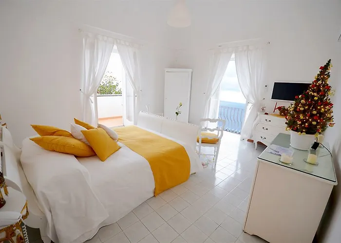 Villa Yiara (Adults Only)