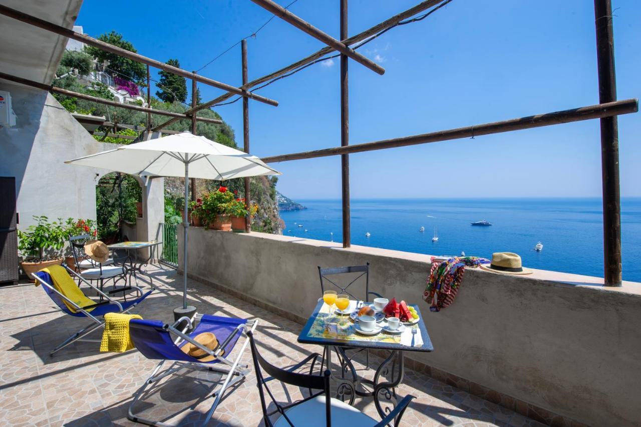 Giovanni's House Guest house