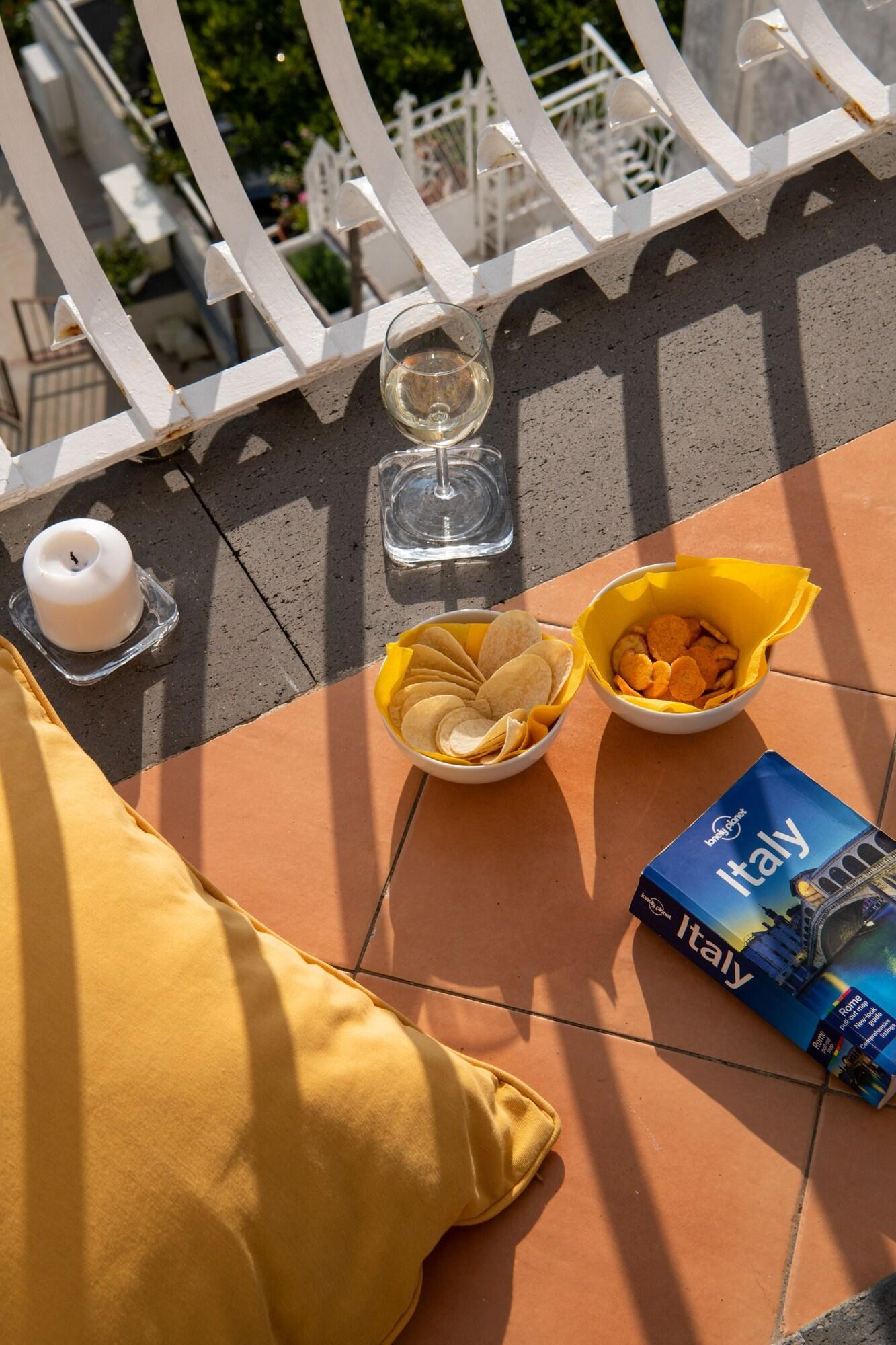 Bed & Breakfast Yiara (adults Only)