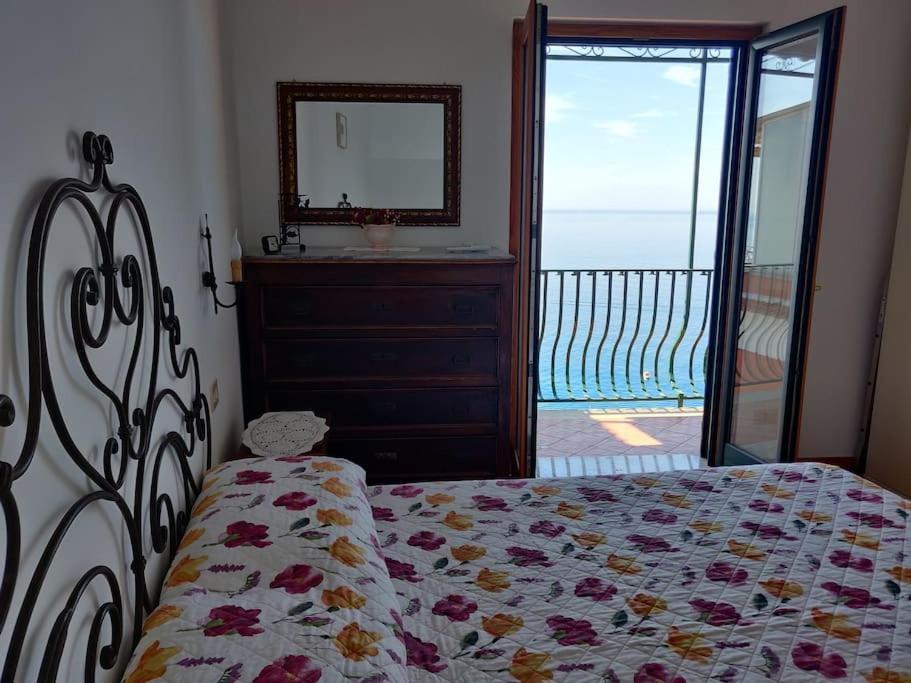 Apartment Pleasant With Charming Sea View *