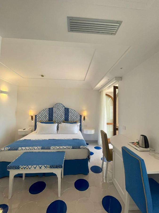 Il Gabbiano Hotel 4*
