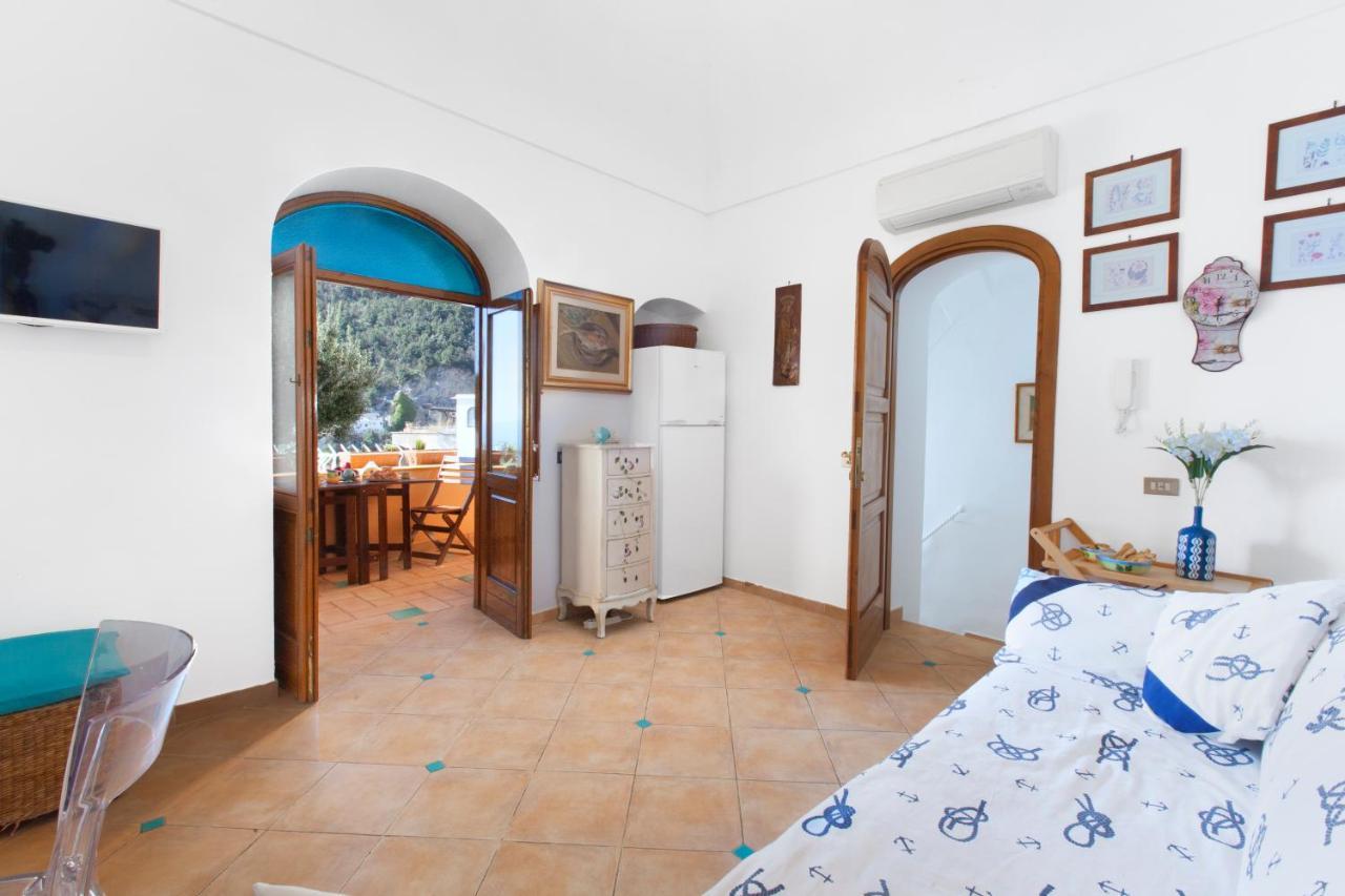 Angolo Di Paradiso - De Vivo Realty