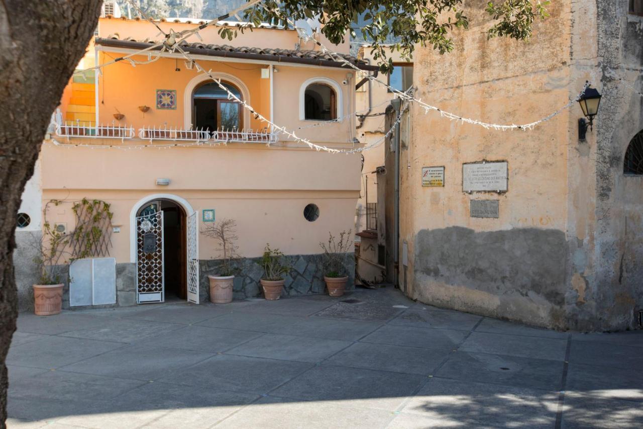 Angolo Di Paradiso - De Vivo Realty