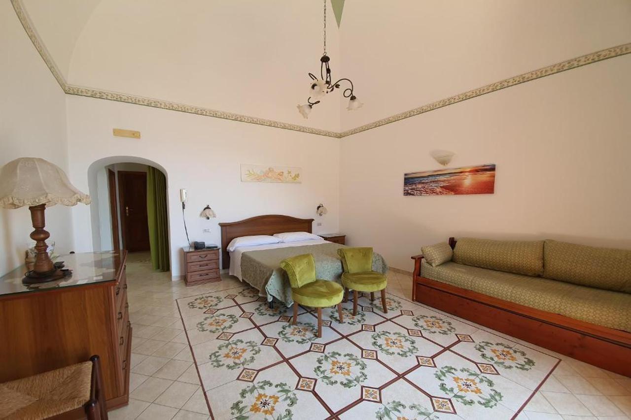 Celentano 3* Positano