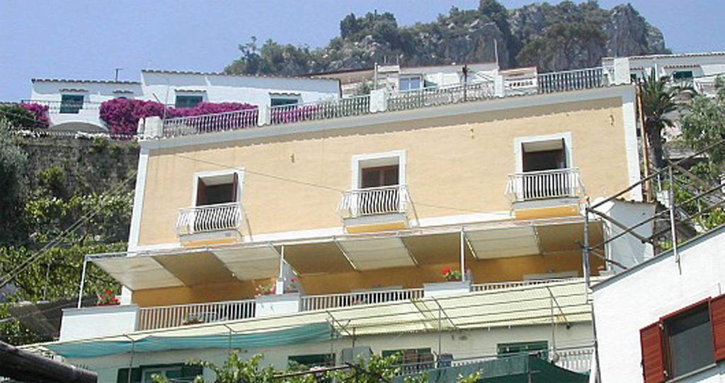 Ludovica Tipo C Positano
