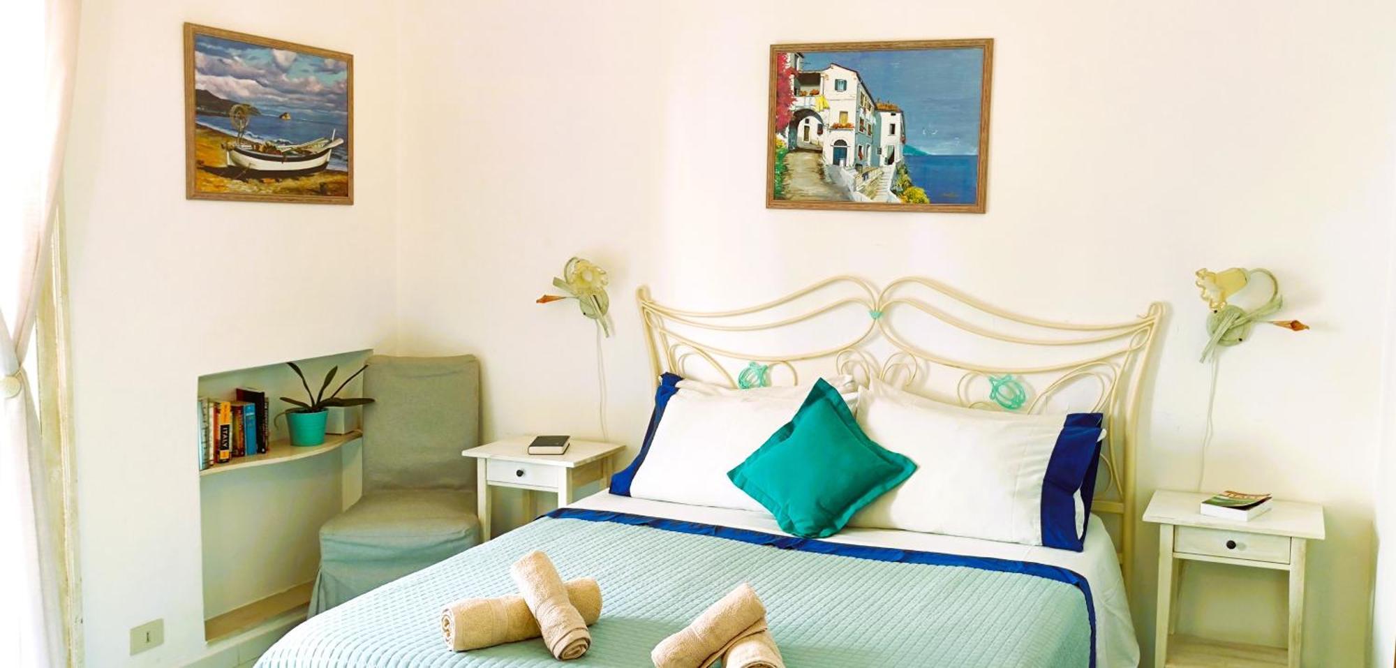 Venus 3* Positano