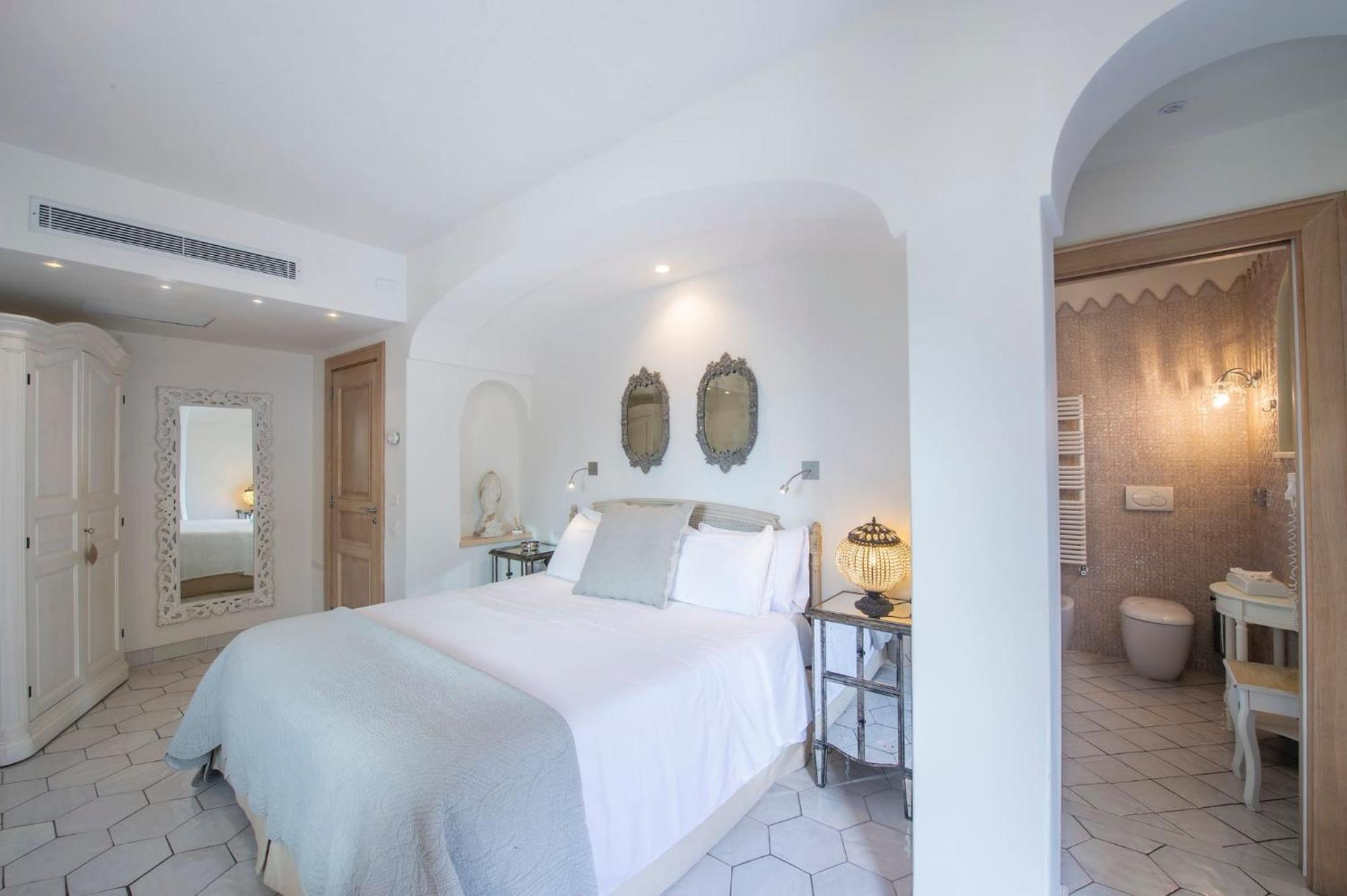 My Exclusive Italy - In With Luxury & Amazing View Villa