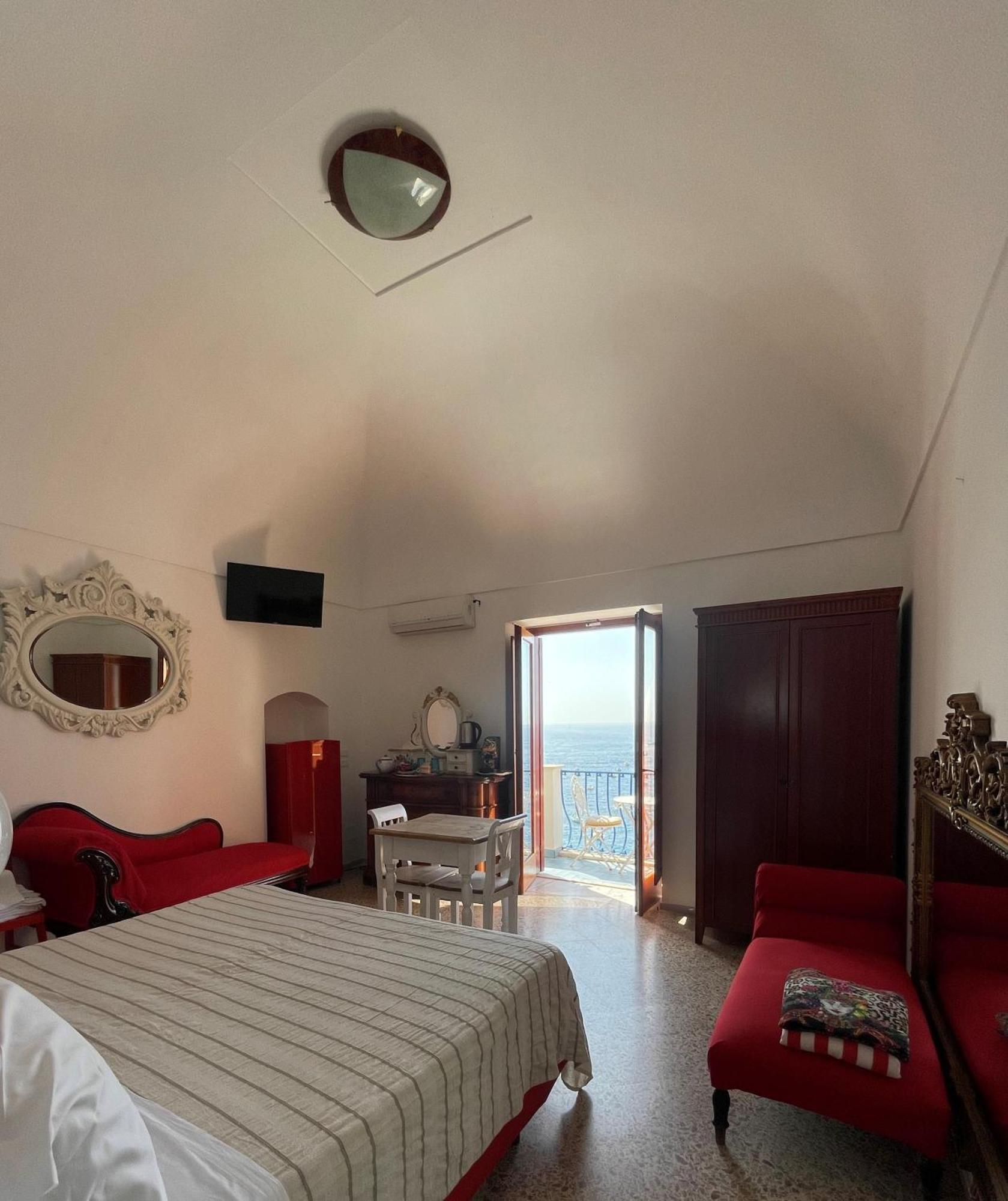 La Dolce A Boutique