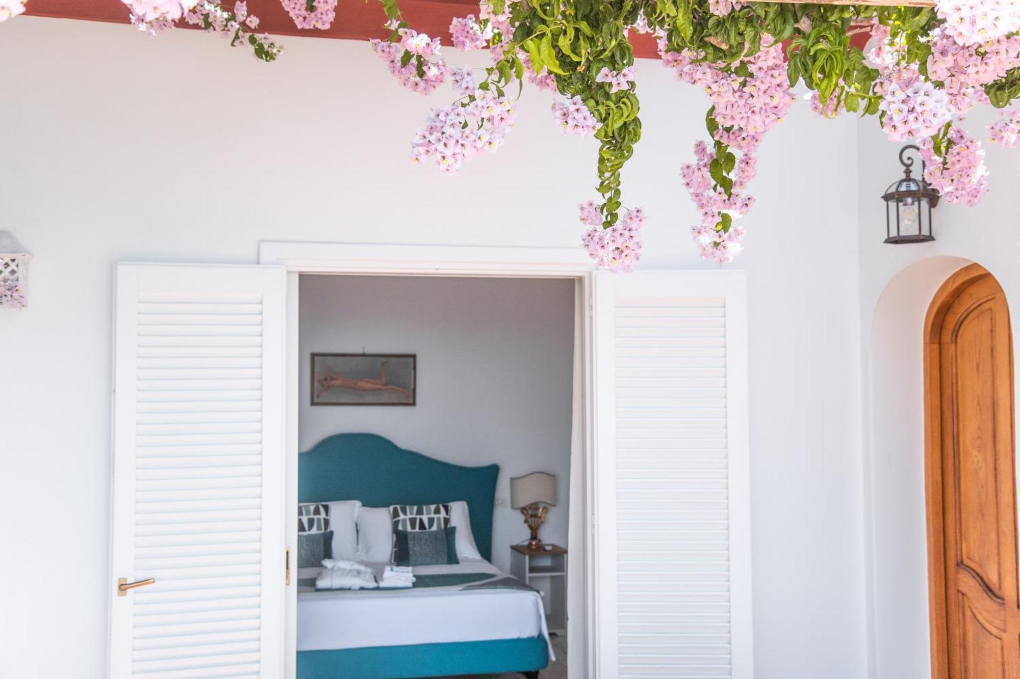 Villa Yourhome - Aldo Marino *