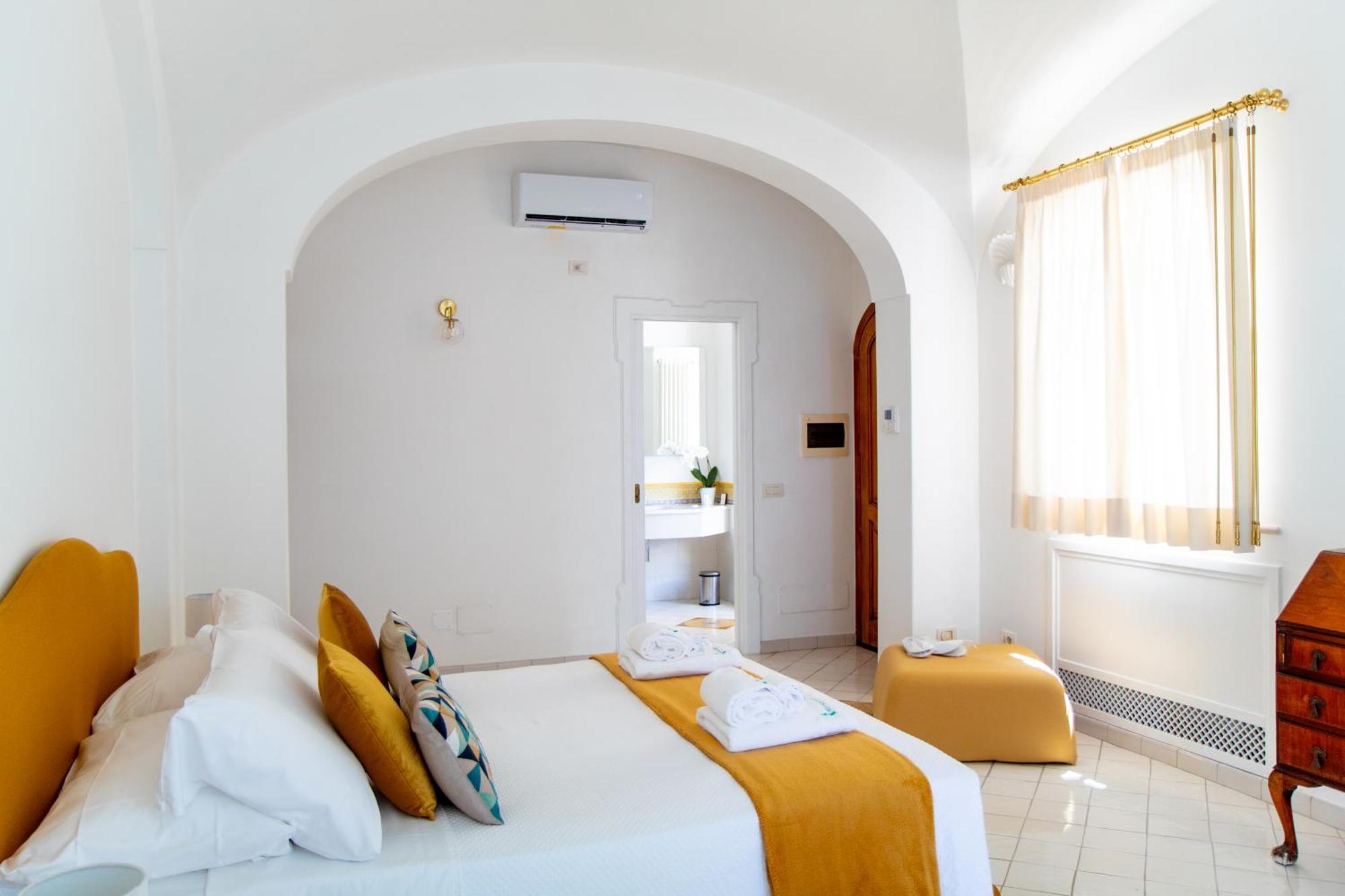 Yourhome - Aldo Marino Villa Positano