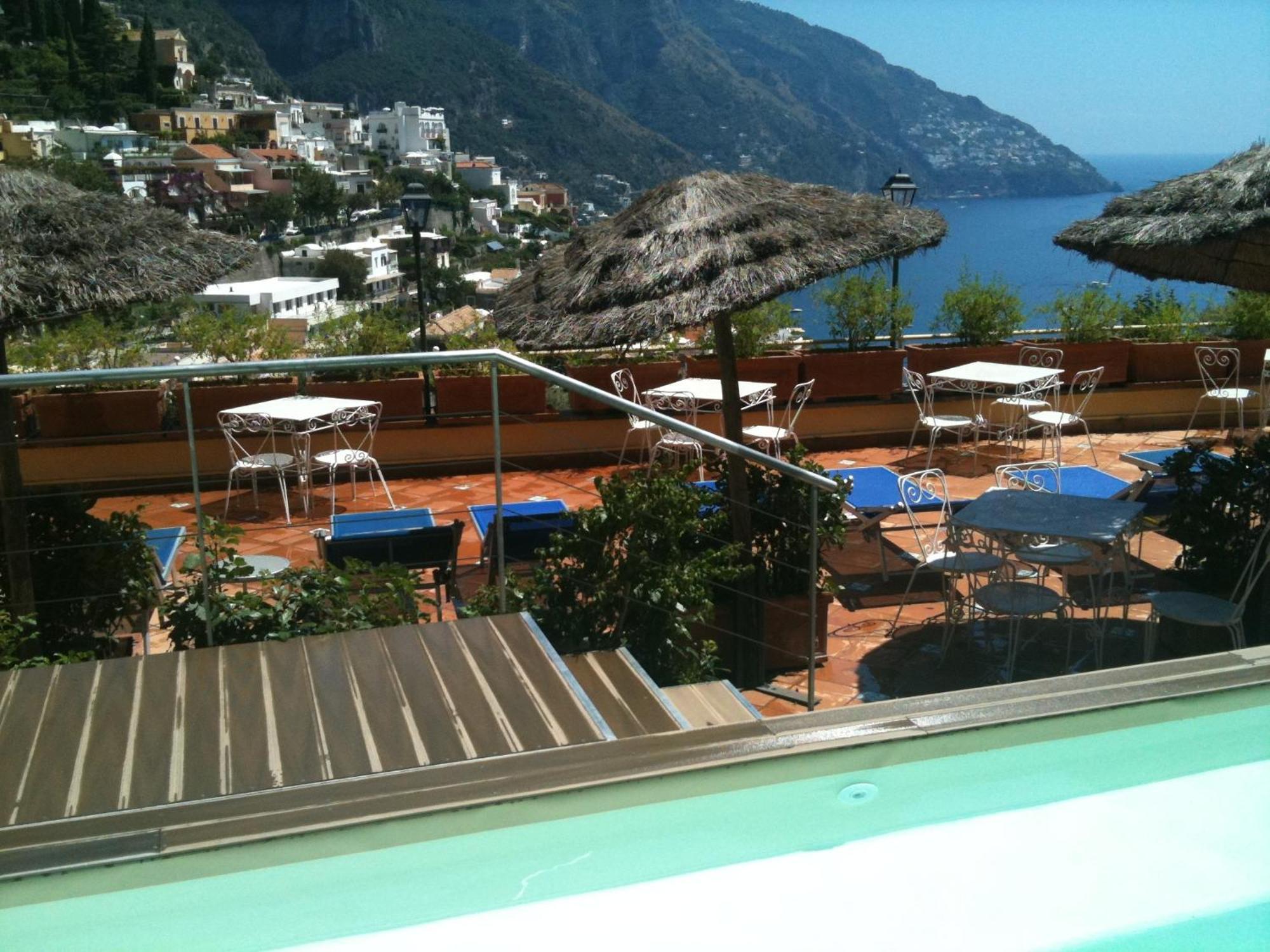 Posa Posa Positano