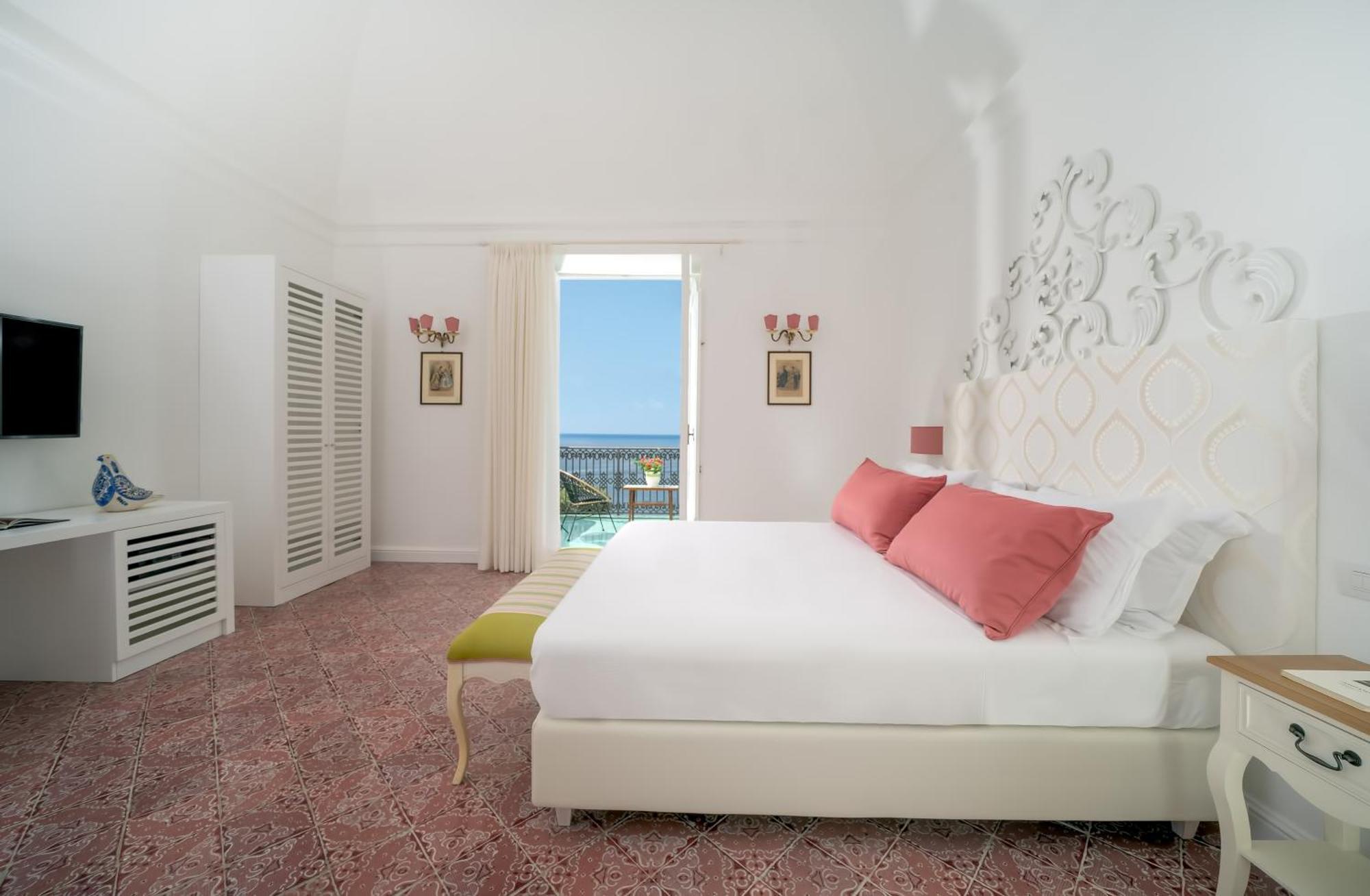 Punta Regina Hotel 4*