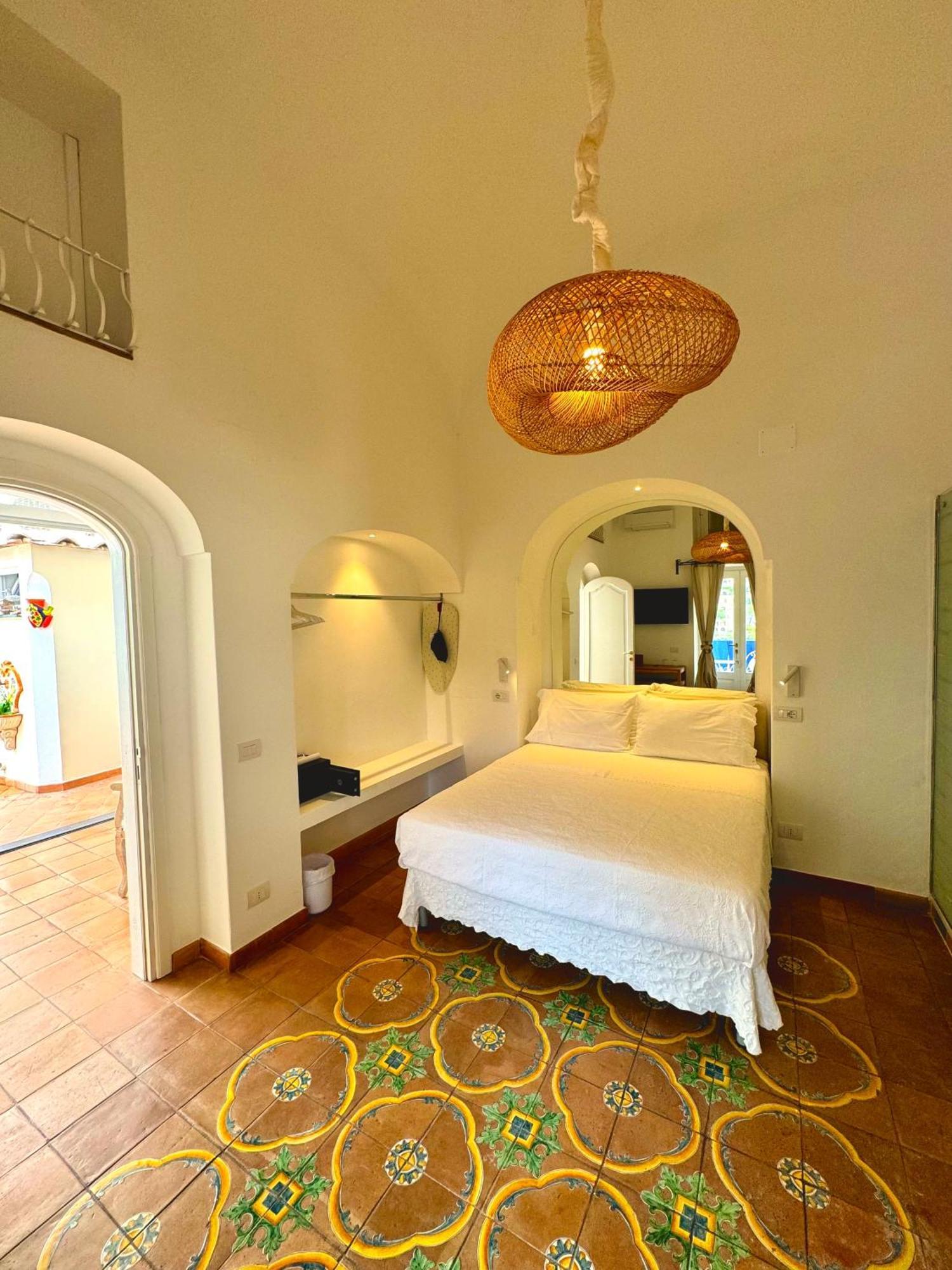 Mary Bed & Breakfast