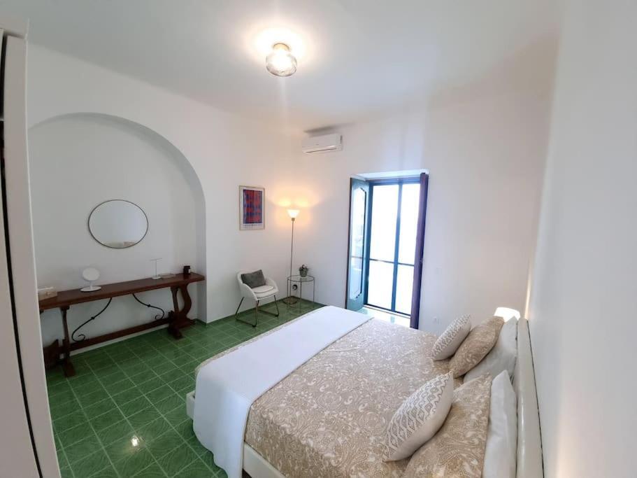 Apartment Casa Intiso - Two Double Bedroom Positano