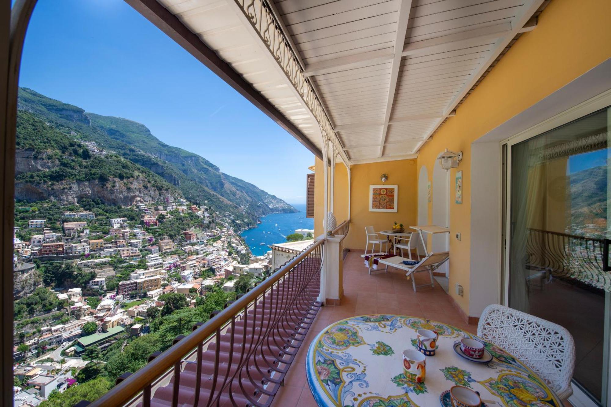 Casa Le Terrazze Apartment *